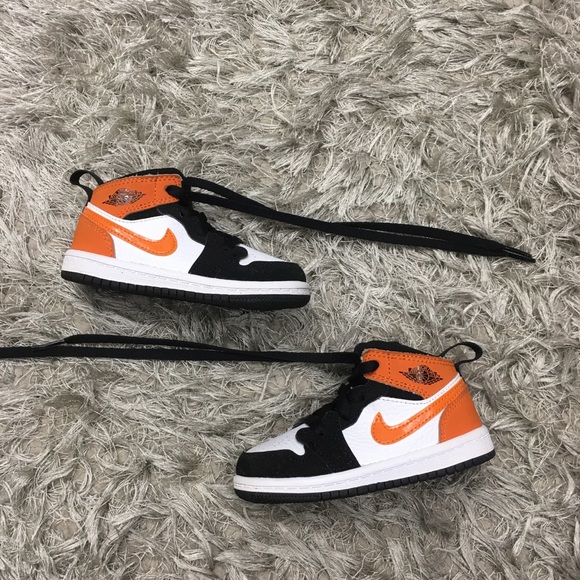 AIR JORDAN MID 1 SHATTERED BACKBOARD SNEAKERS 🔥 - Picture 2 of 10